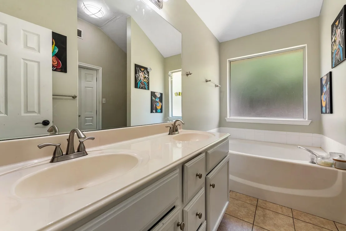 Photo of 1711 Beaver Pond Court