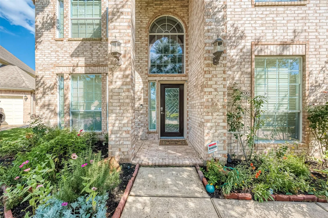 Photo of 25907 Pebble Terrane Lane