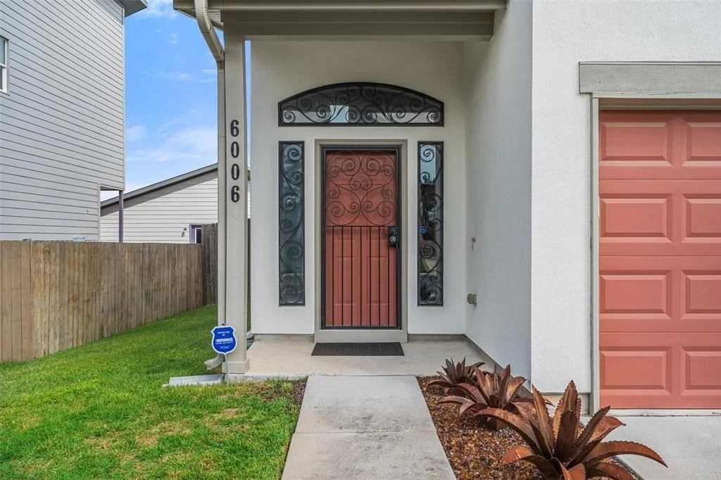 Photo of 6006 Seville Drive
