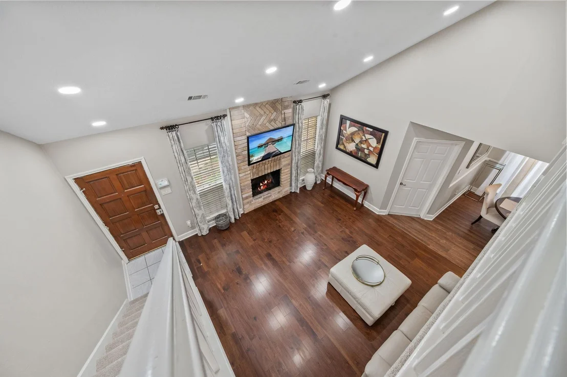 Photo of 15145 Sheffield Terrace