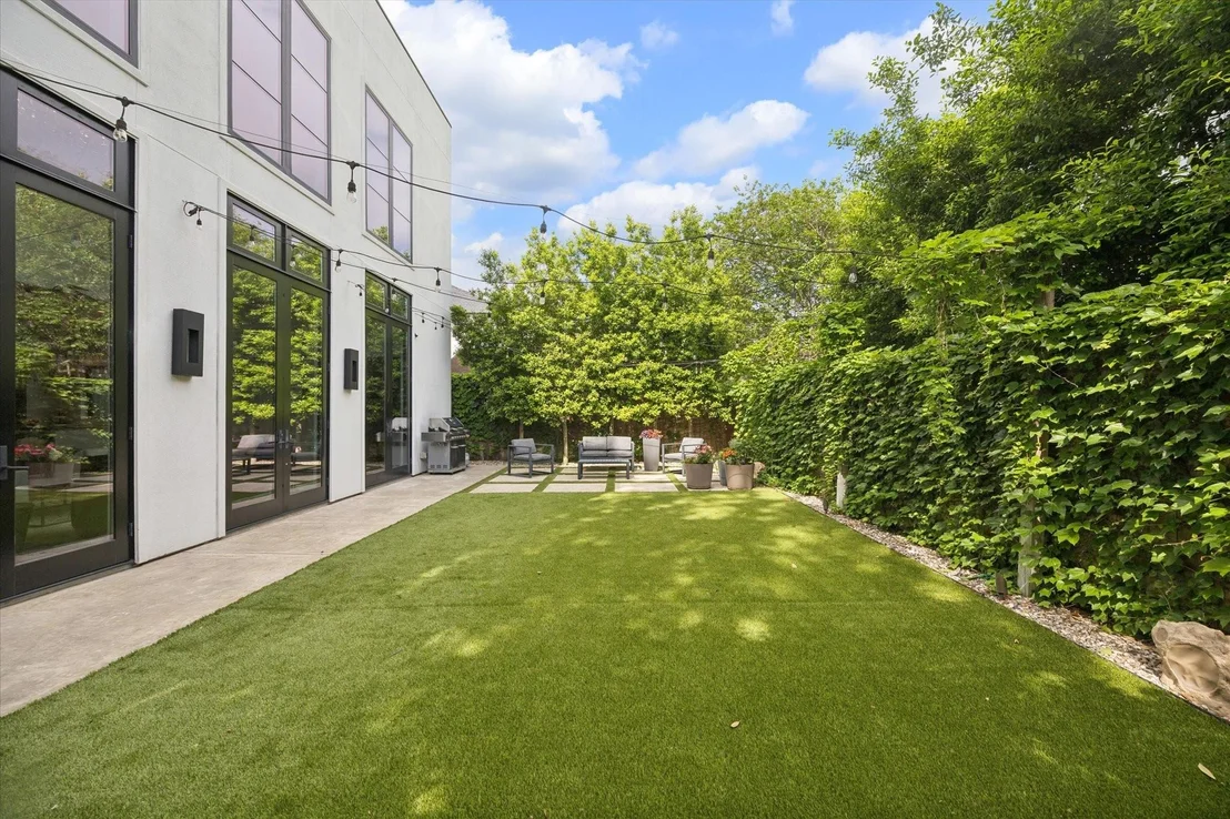 Photo of 1306 Willard Street