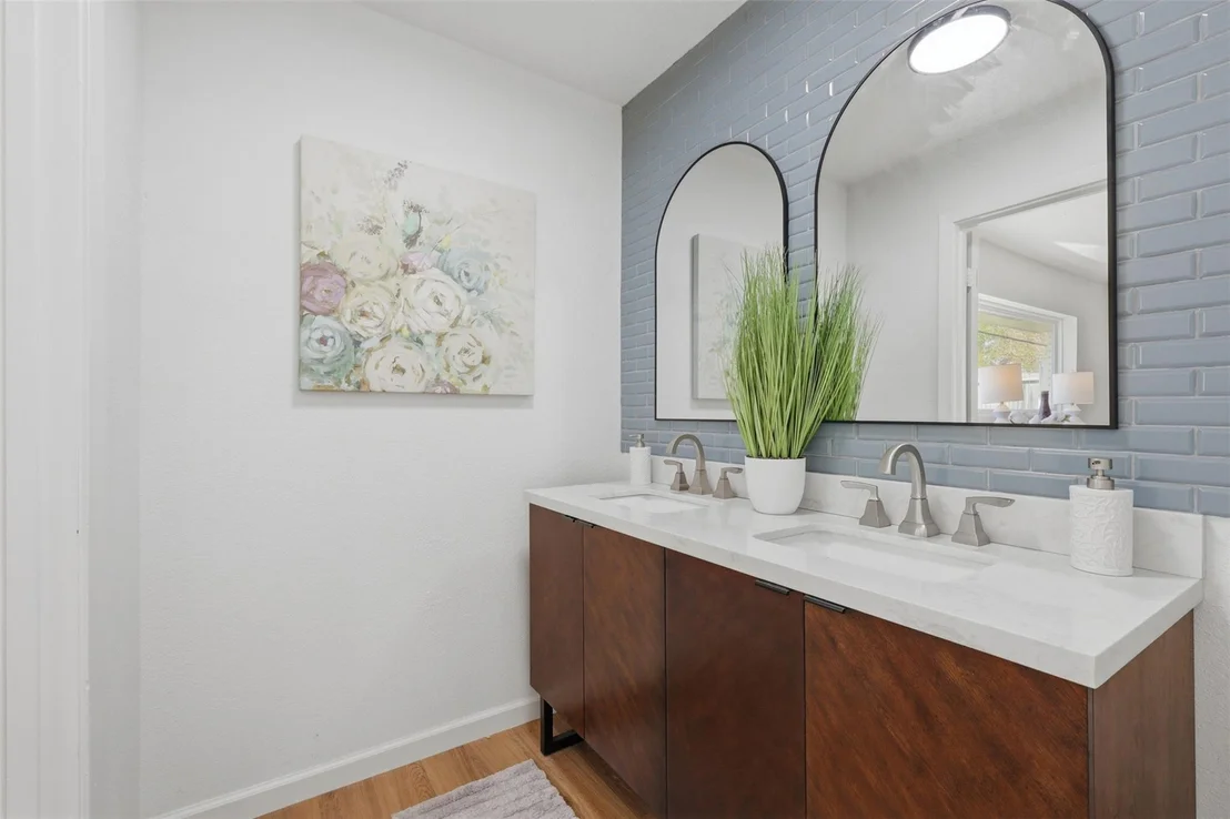 Photo of 5221 Libbey Lane