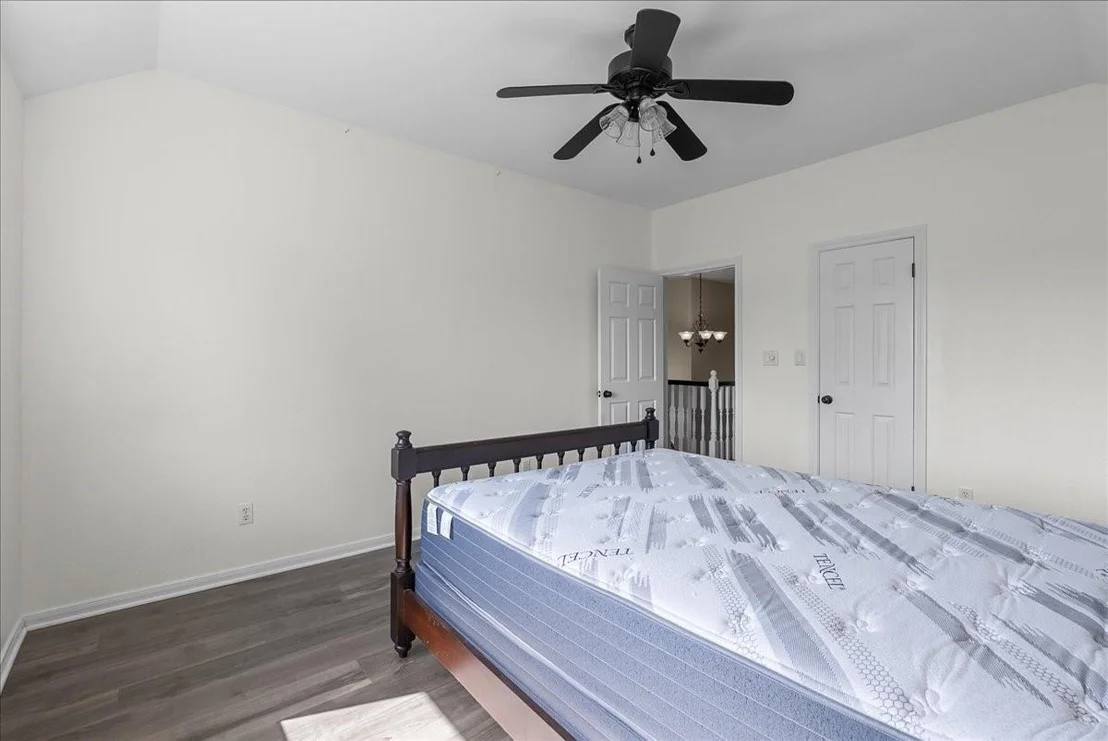 Photo of 1802 Creekside Drive