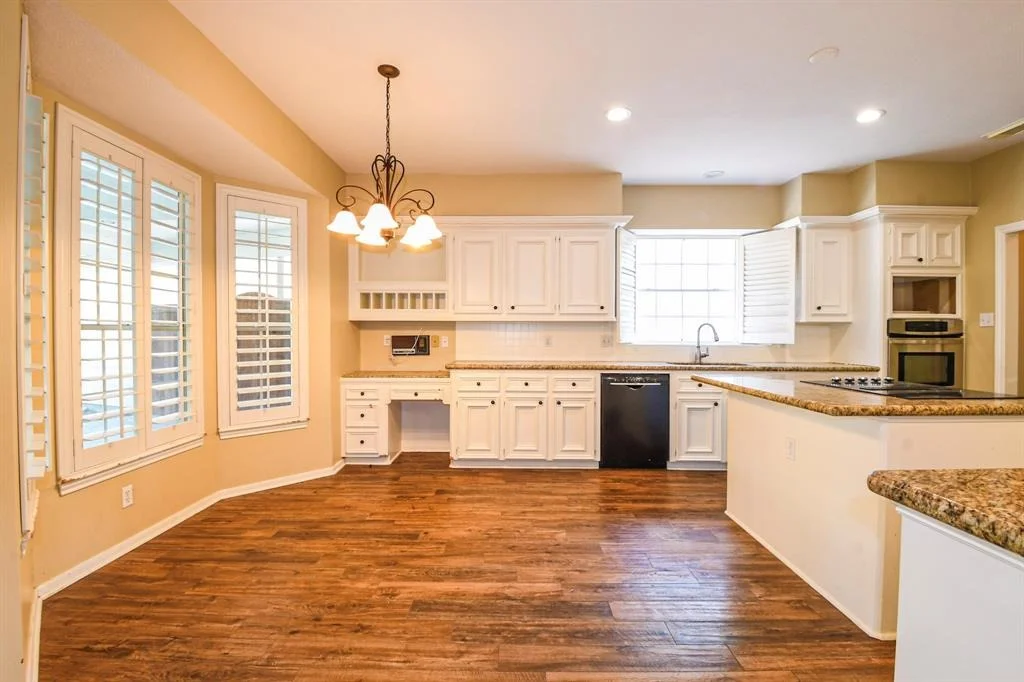 Photo of 5838 Mountain View Drive