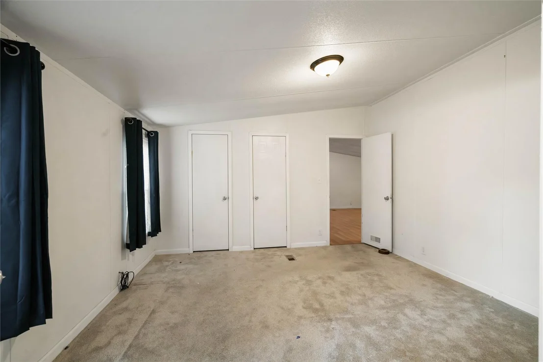 Photo of 191 Aquarius Road