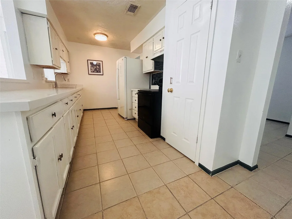 Photo of 10502 Long River Drive