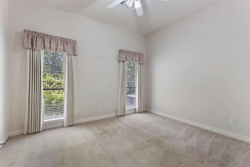 Photo of 512 Stephen F Austin Drive
