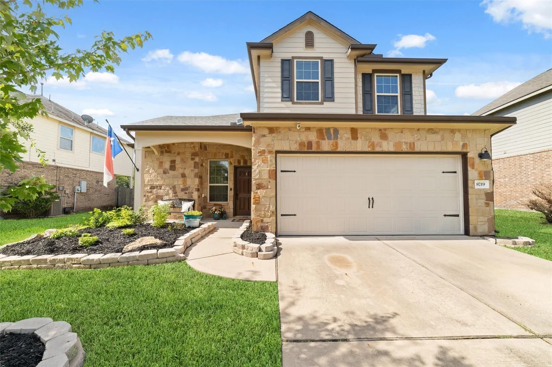 Photo of 8719 Sweet Pasture Drive