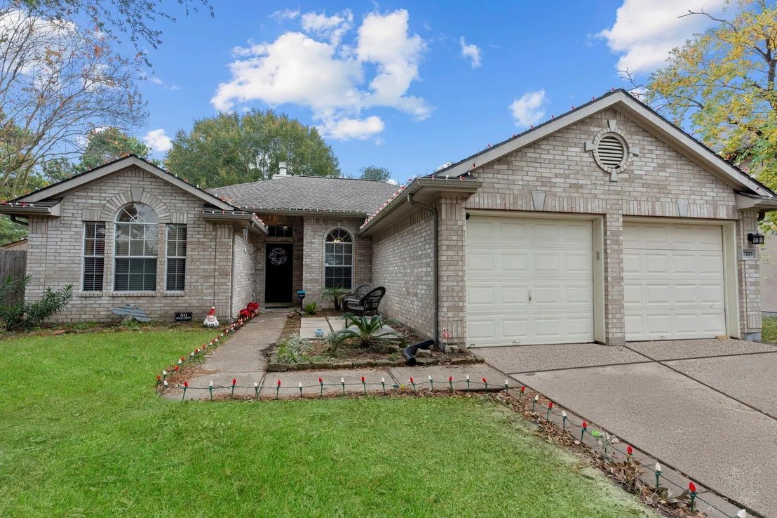 Photo of 17238 Stonebridge Trail