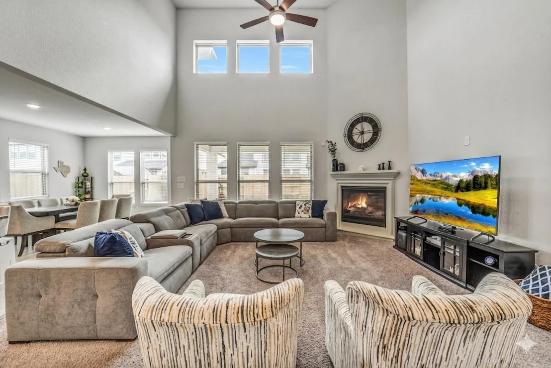Photo of 9210 Lowell Cliff Drive