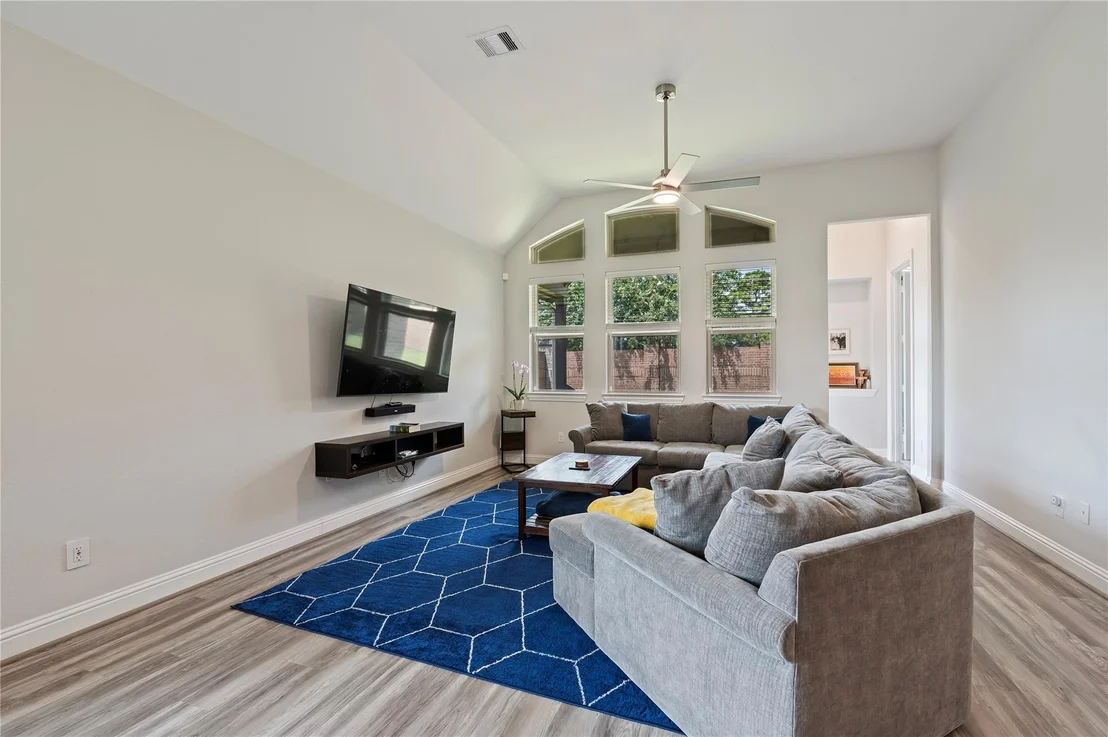 Photo of 3216 Parker Drive