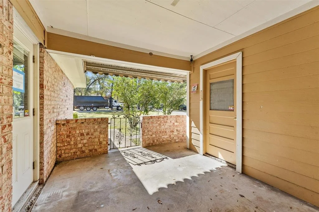 Photo of 12114 Advance Drive