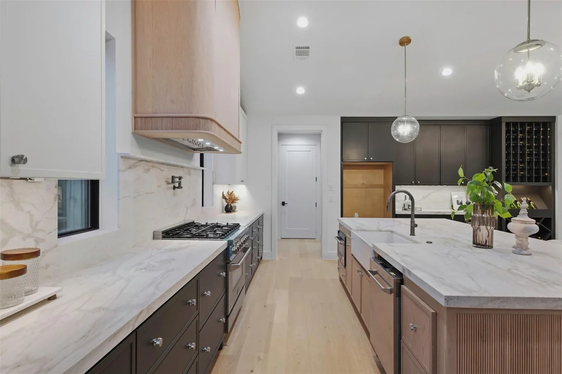 Photo of 2023 Viking Drive