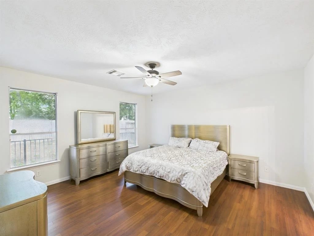Photo of 1035 Turnberry Park Lane