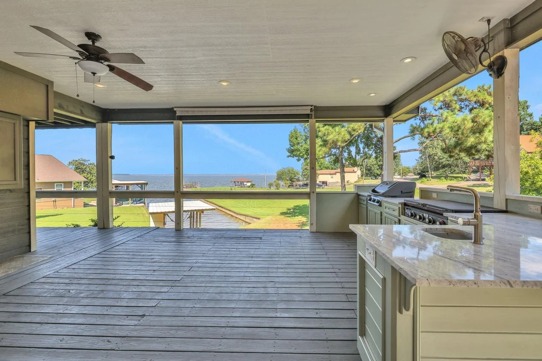 Photo of 20 Ridgeway Drive