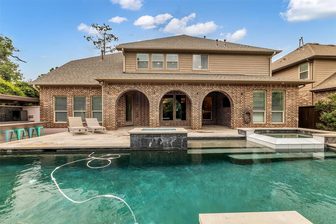 Photo of 98 E Cove View Trail