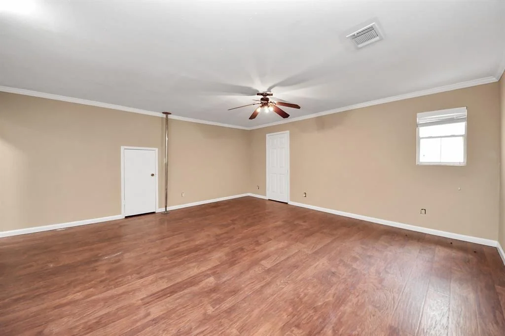 Photo of 2002 Saddlecreek Drive