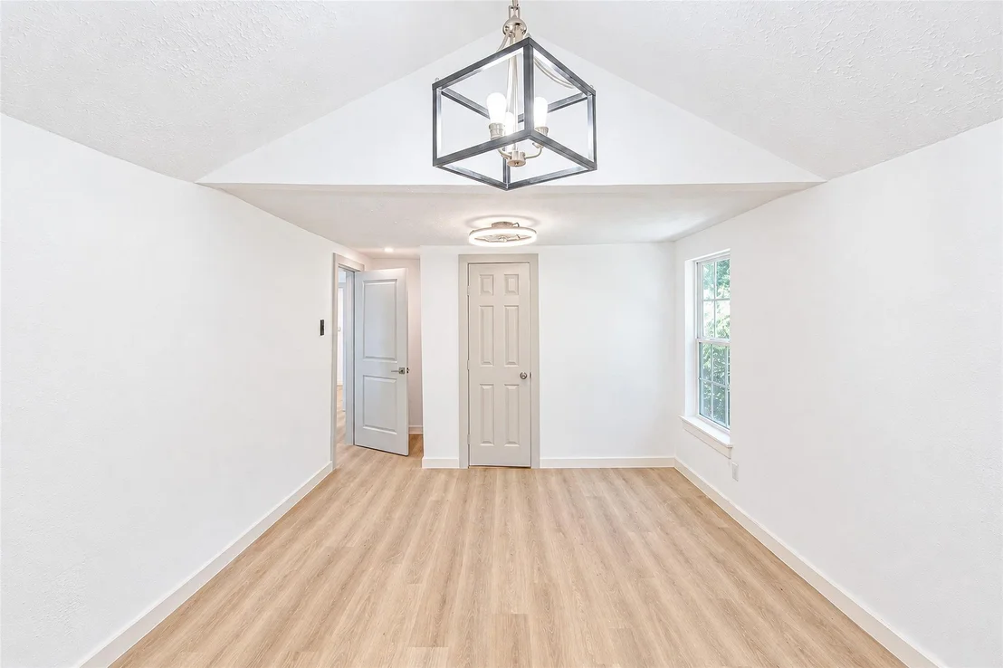 Photo of 9690 Simmons Drive