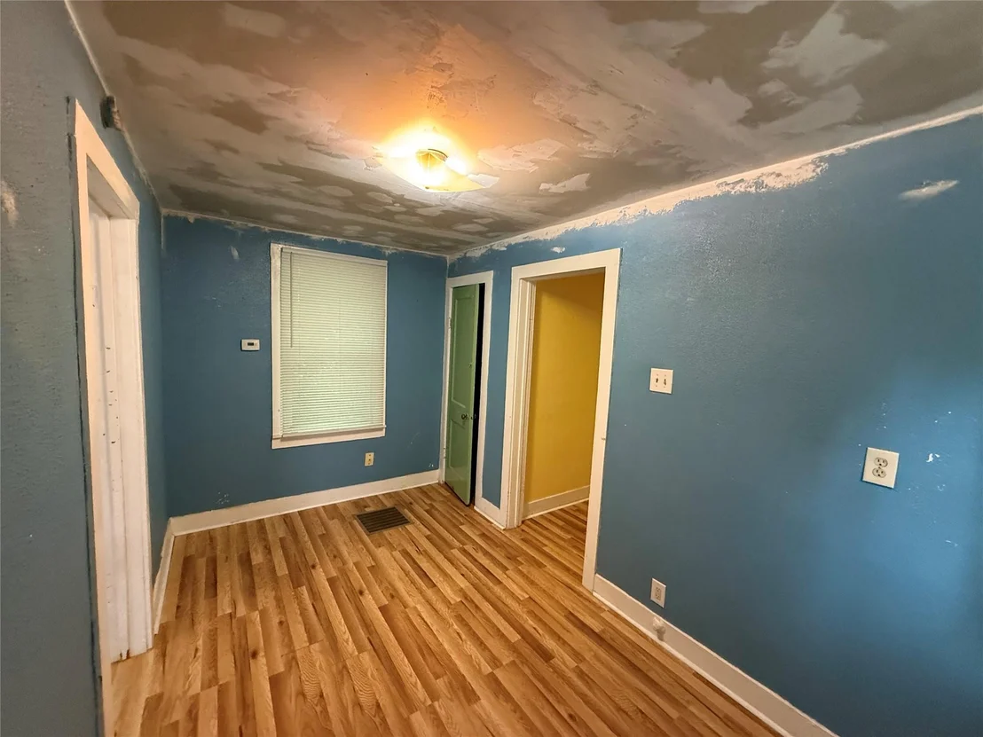 Photo of 317 3rd Street