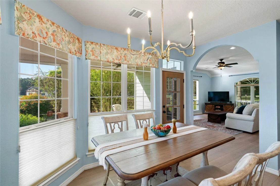 Photo of 28907 Valley Commons Drive