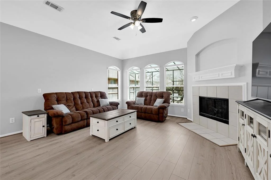 Photo of 4414 Plum Forest Road