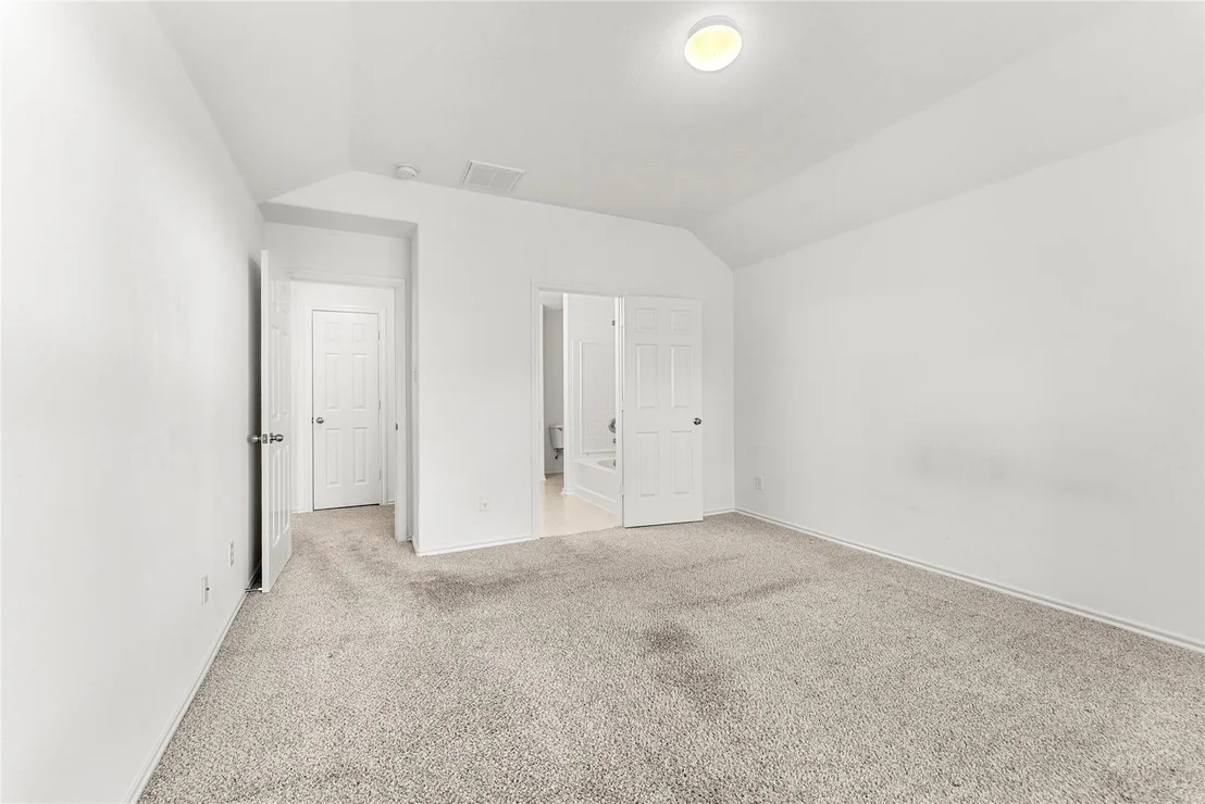 Photo of 10 Druids Glen Place