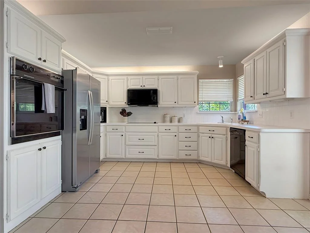 Photo of 261 Colonial Circle