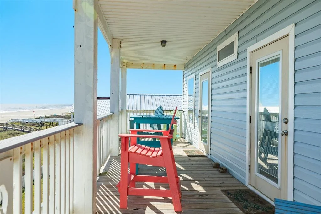 Photo of 2930 Bluewater Highway