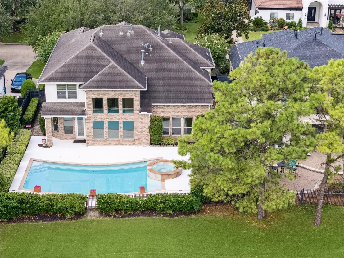 Photo of 3327 Louvre Lane