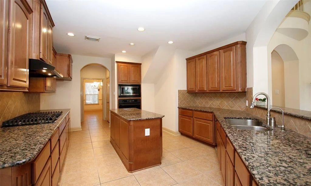 Photo of 1606 Noble Pointe Drive