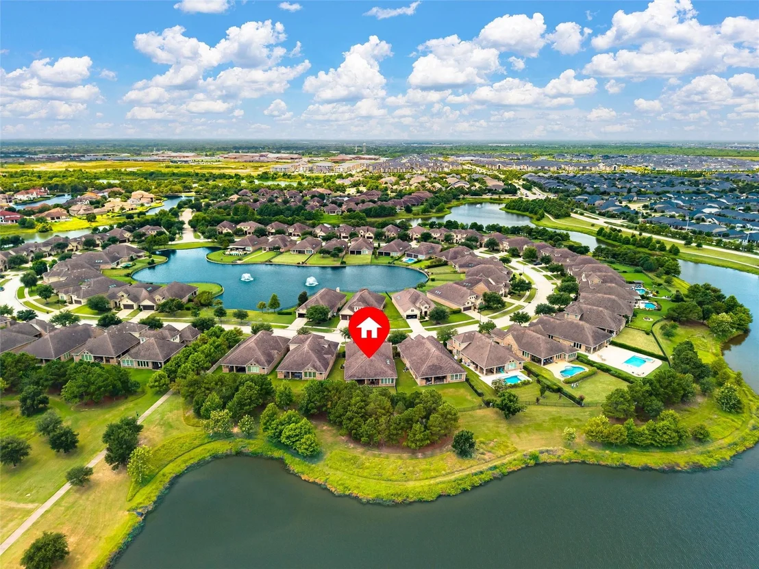 Photo of 103 Lake View Loop