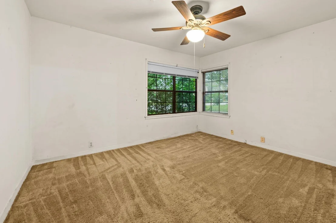 Photo of 7511 Dearborn Street