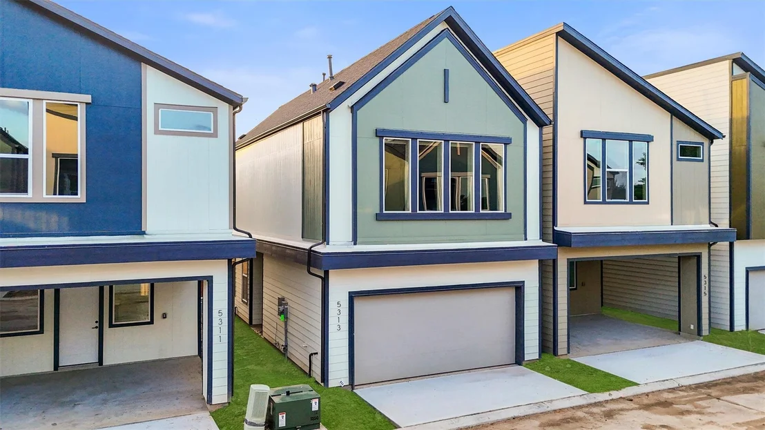 Photo of 5309 Teodoro Lane