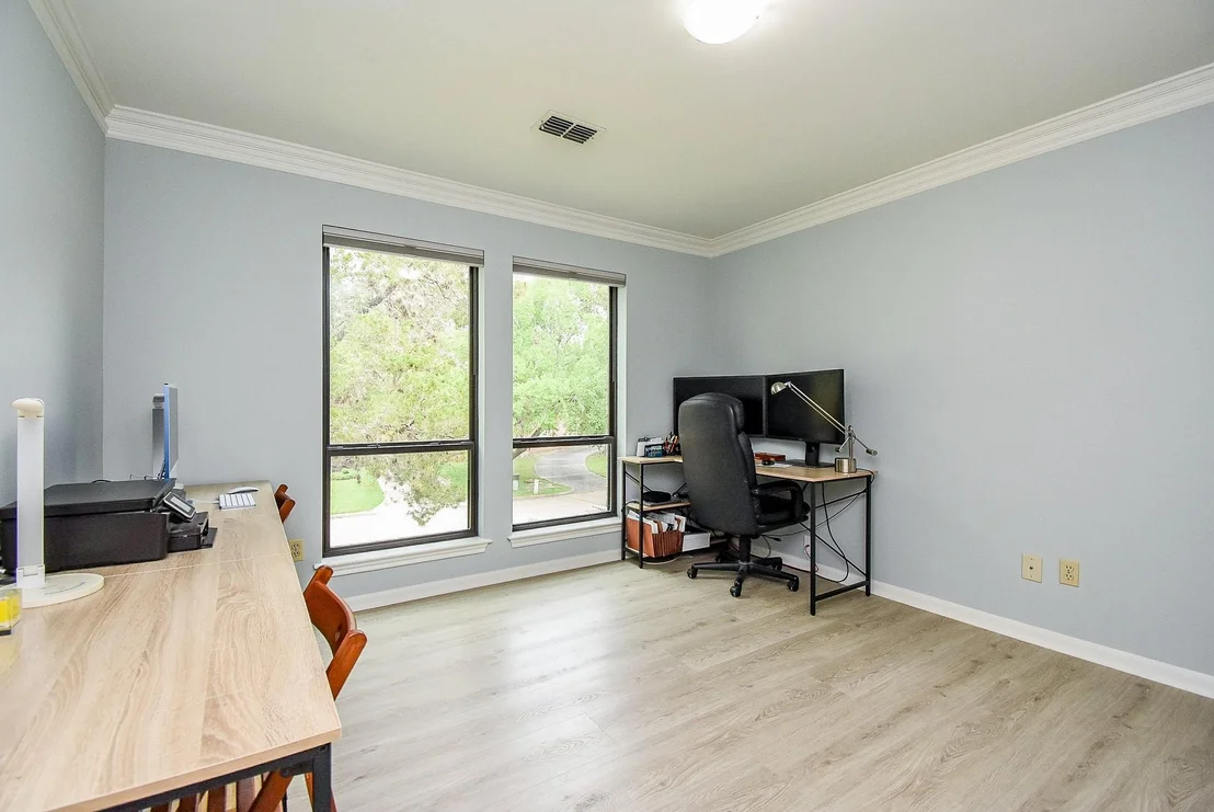 Photo of 723 Plainwood Drive
