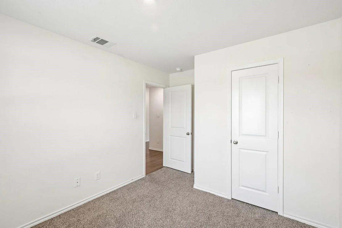 Photo of 1015 Serena Drive