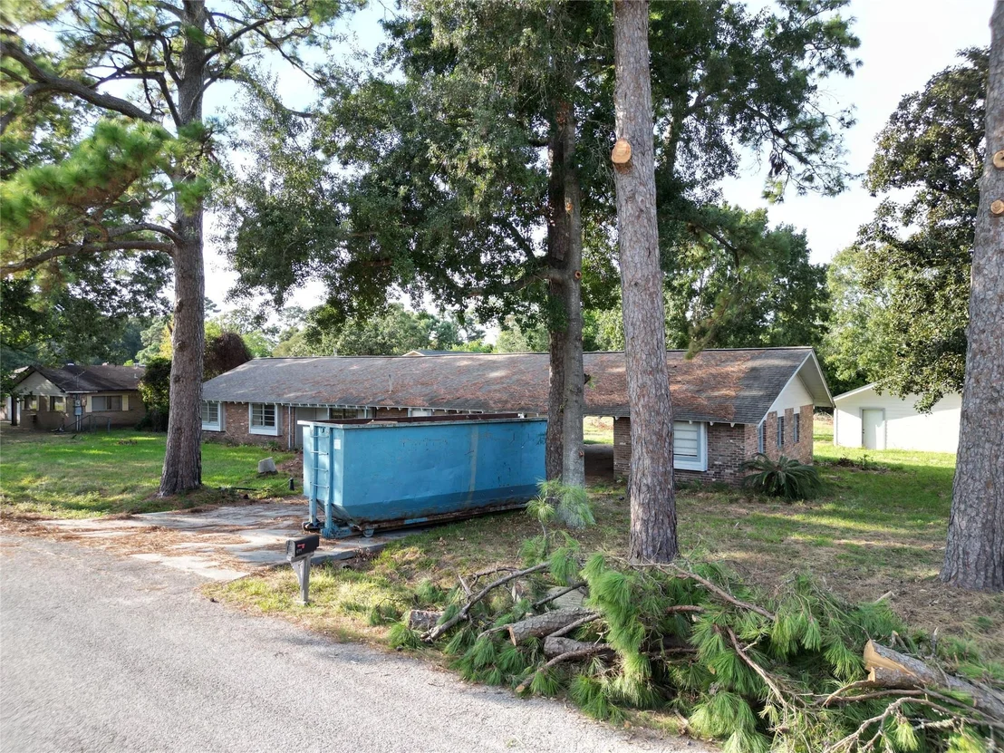 Photo of 614 Pine Circle