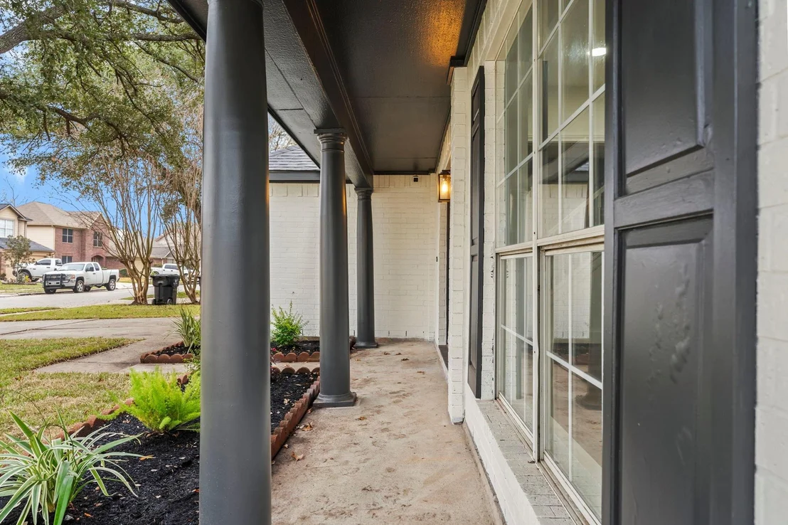 Photo of 13706 Sablesprings Lane