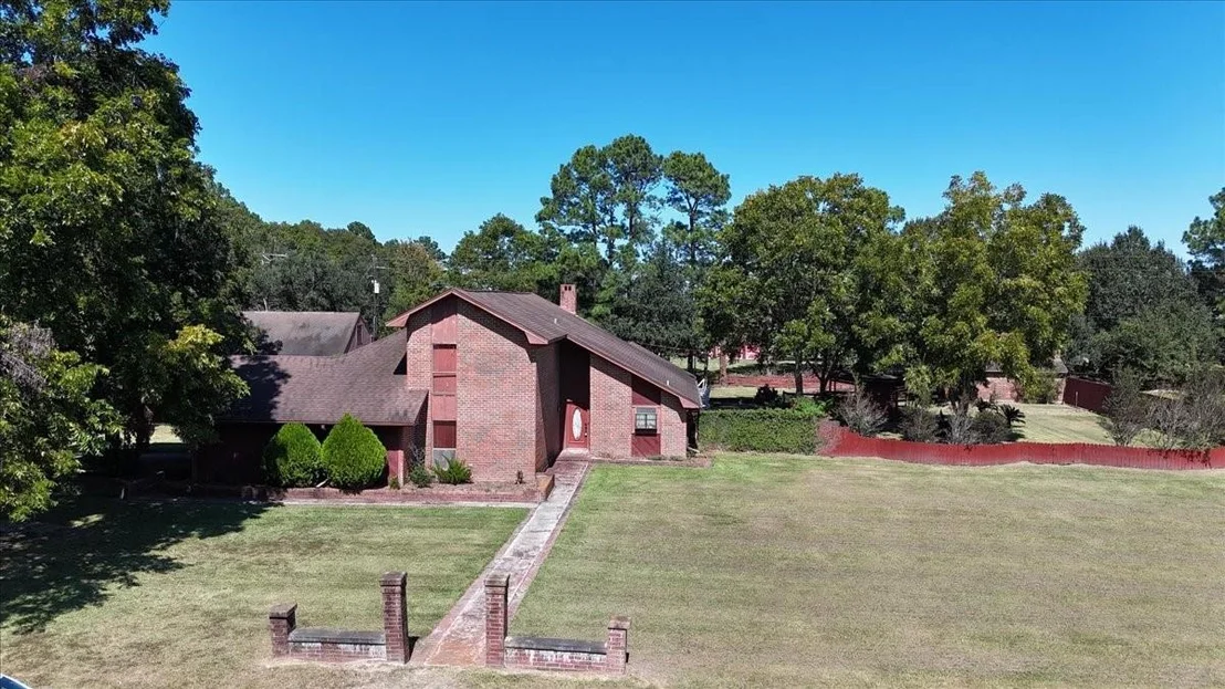 Photo of 642 Meadow Lane