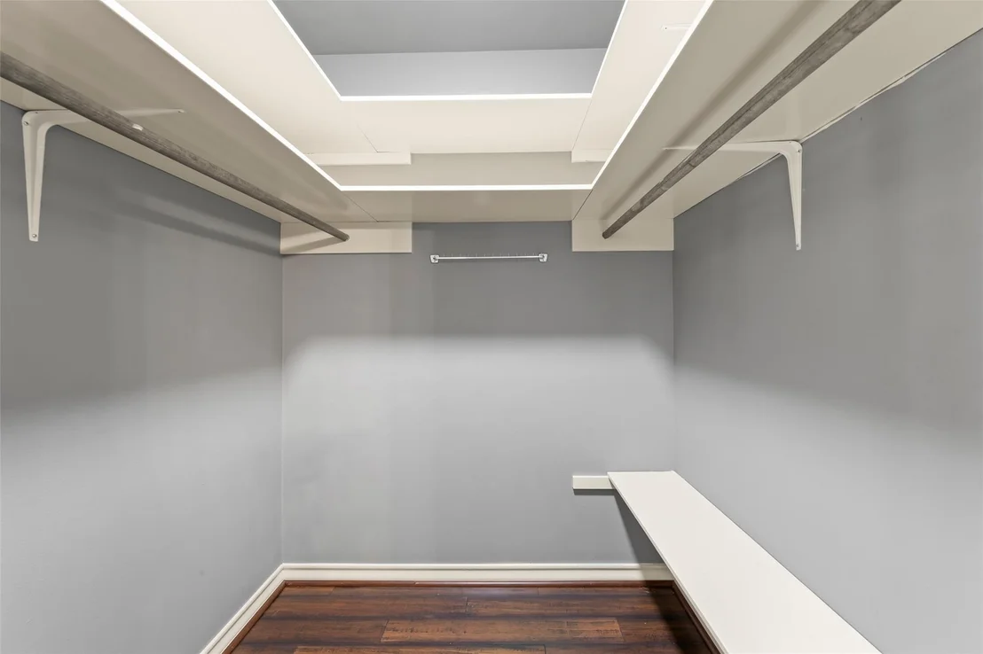 Photo of 1426 Park Lane