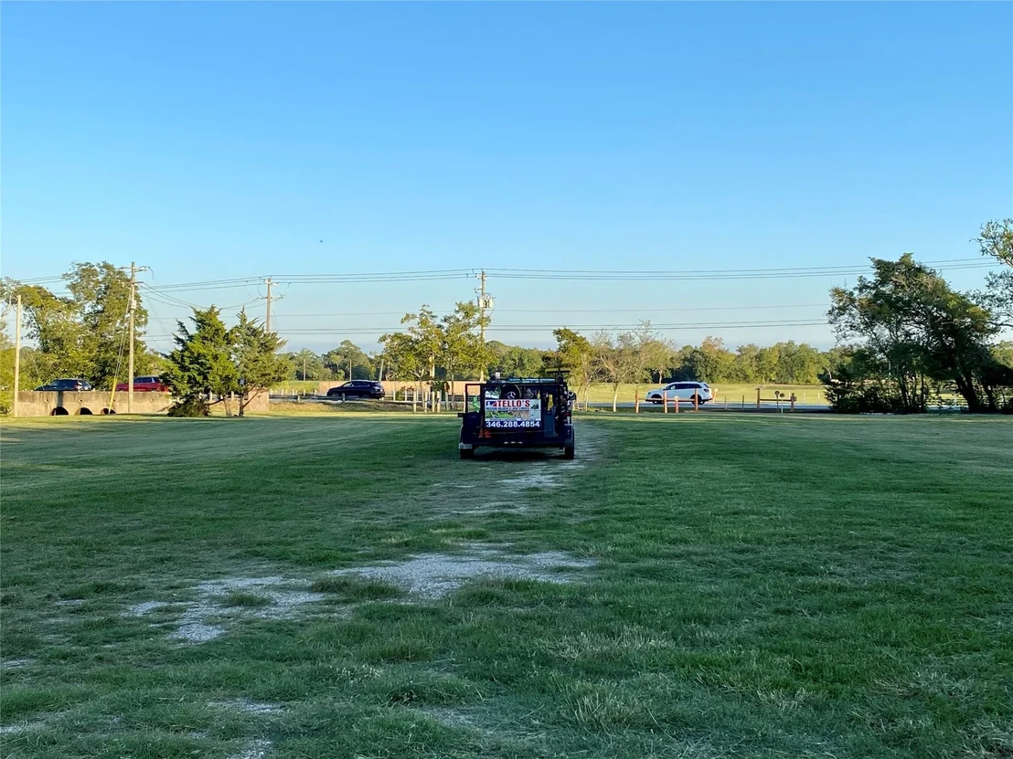 Photo of 2609 Hughes Road