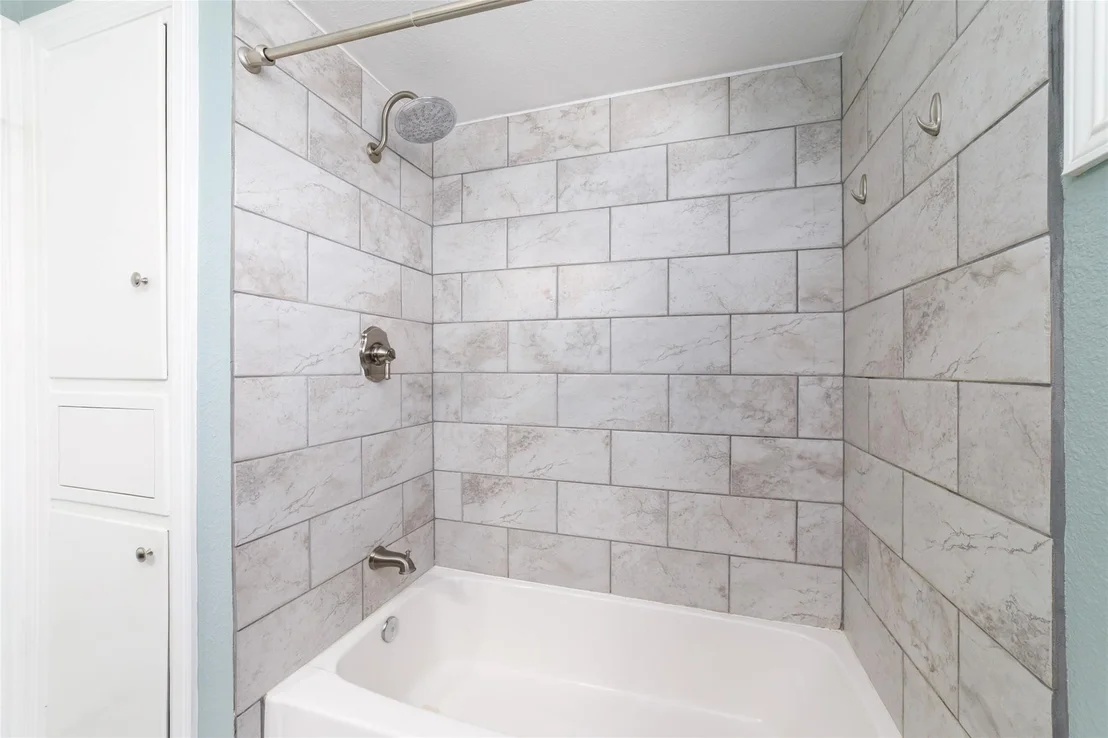 Photo of 11410 Endicott Lane