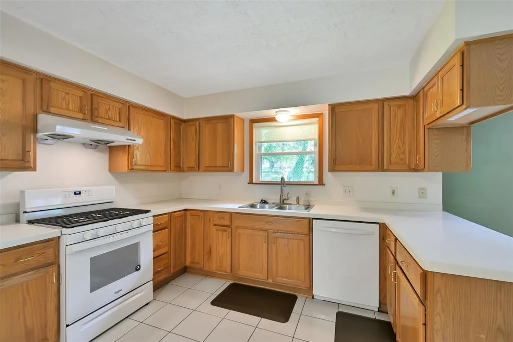Photo of 5043 Redstart Street