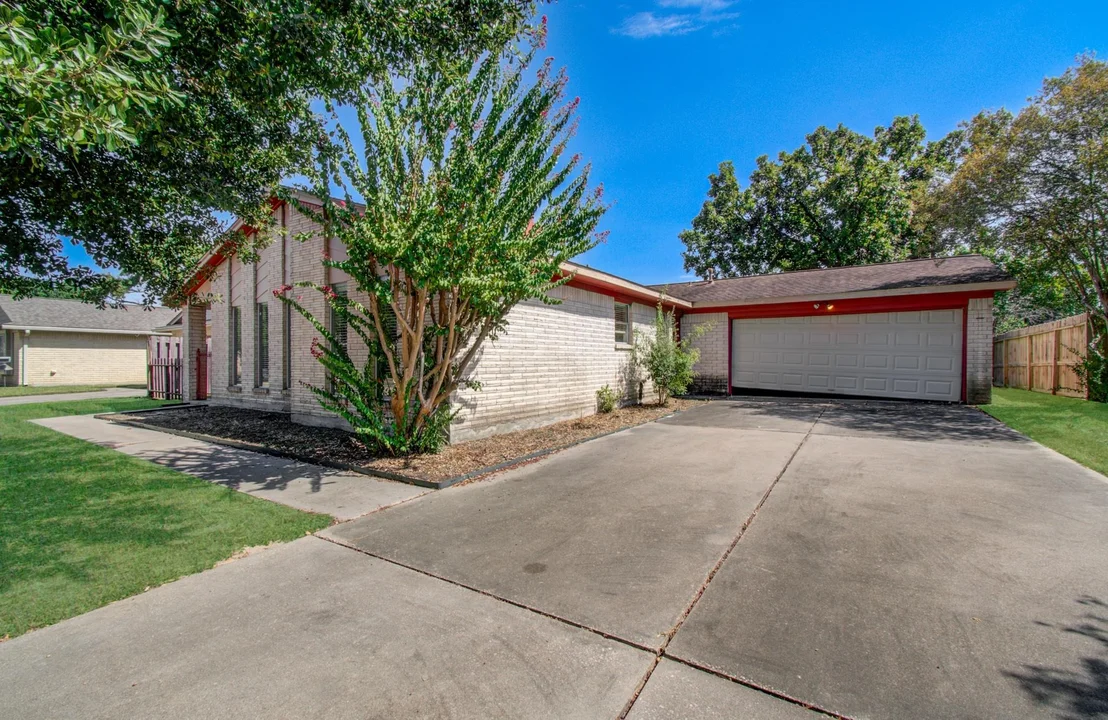 Photo of 10215 Windriver Drive