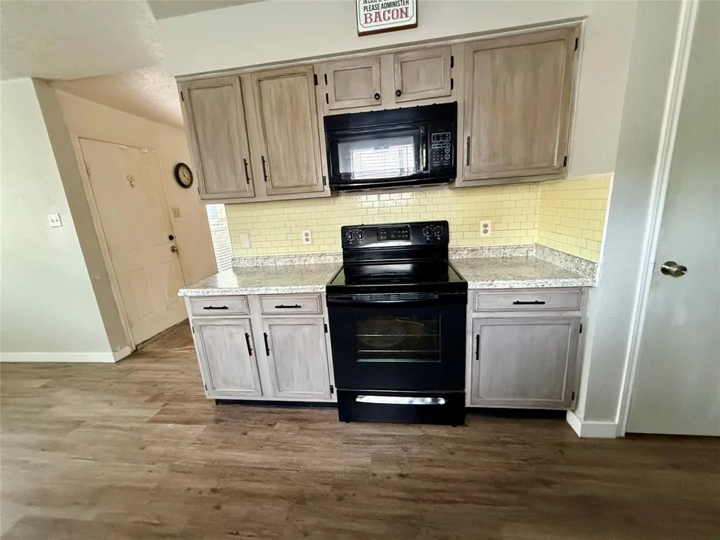 Photo of 4003 Hunnington Drive