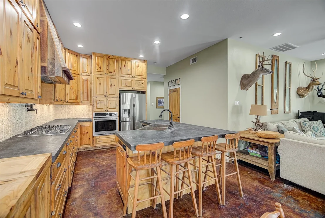 Photo of 13015 Timberridge Drive