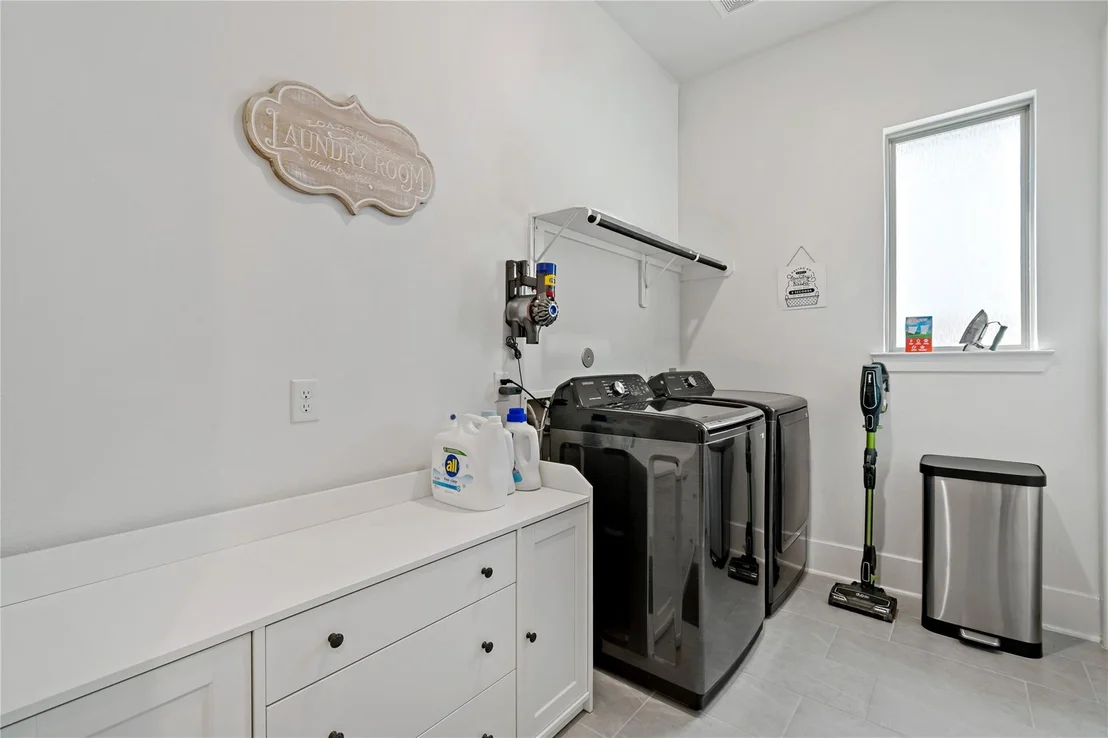 Photo of 4303 Limestone Terrace