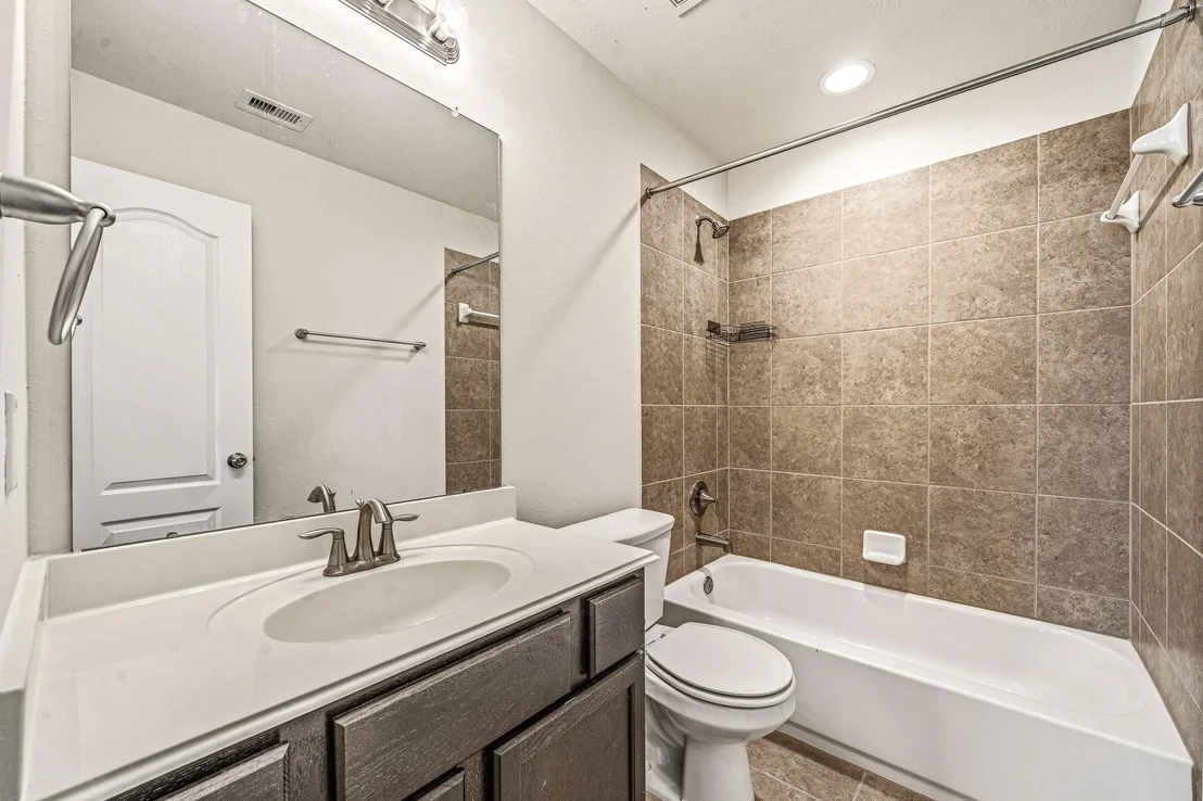 Photo of 22922 Jetty Manor Lane