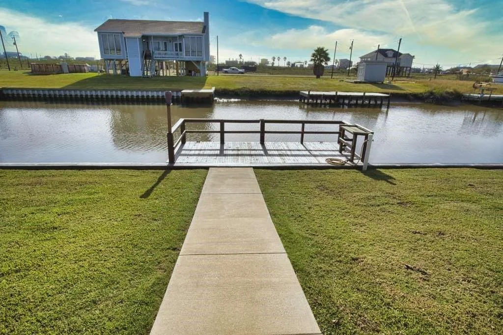 Photo of 491 County Road 202