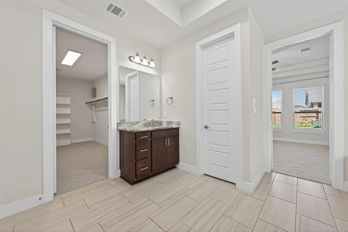 Photo of 15410 Trumball Manor Drive