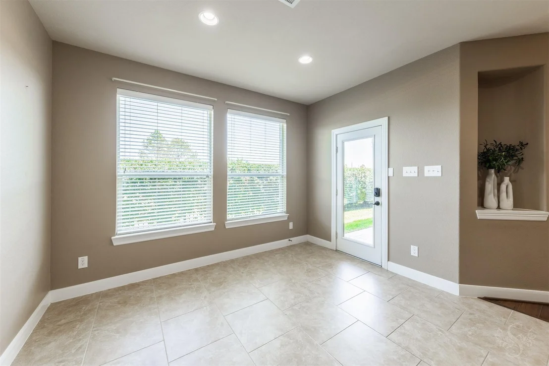 Photo of 28003 Nobbe Hollow Drive